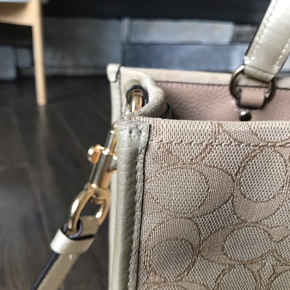 Coach Dempsey Carryall Bag Signature Jacquard With Stripe, Coach Patch CE984 - Picture 11 of 15